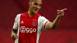 Ajax, Schreuder conferma l’addio di Antony: “Gira tutto intorno ai soldi”
