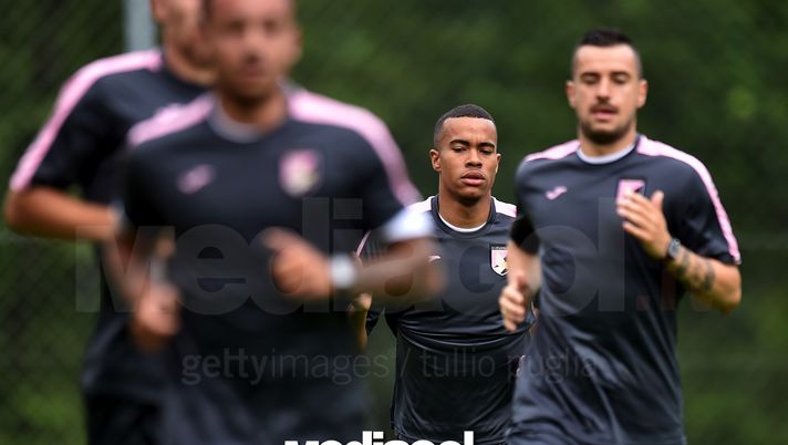 De Zerbi: “Quaison? L’ho provato da prima punta perché ho solo Nestorovski” De Zerbi: “Quaison? L’ho provato da prima punta perché ho solo Nestorovski”