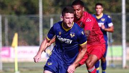 Verona-Cremonese 4-3, doppio Lasagna ed Henry, poi nel finale Piccoli di rigore