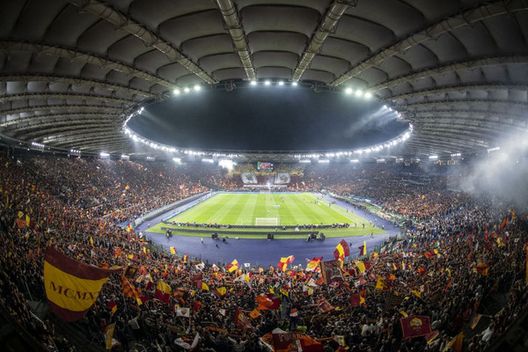 La Roma regala i biglietti della finale a 166 tifosi- immagine 2