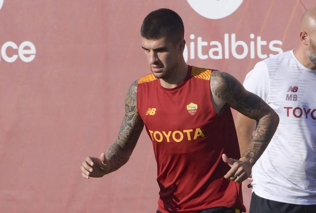 Roma, rifinitura prima del Monza: Belotti c’è. Squadra in ritiro – FOTO GALLERY - immagine 48