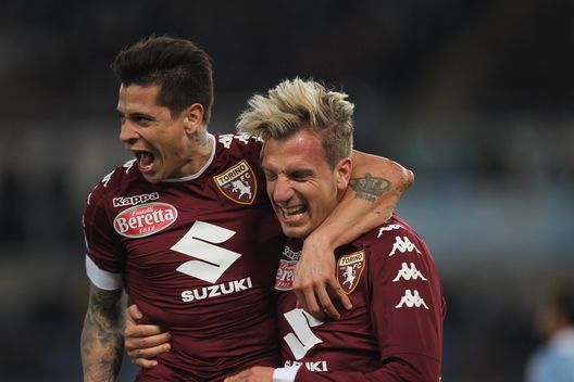 ROME, ITALY - MARCH 13: Maxi Lopez with his teammate Juan Iturbe of FC Torino celebrates after scoring the team's first goal during the Serie A match between SS Lazio and FC Torino at Stadio Olimpico on March 13, 2017 in Rome, Italy. (Photo by Paolo Bruno/Getty Images) ROME, ITALY - MARCH 13: Maxi Lopez with his teammate Juan Iturbe of FC Torino celebrates after scoring the team's first goal during the Serie A match between SS Lazio and FC Torino at Stadio Olimpico on March 13, 2017 in Rome, Italy. (Photo by Paolo Bruno/Getty Images)