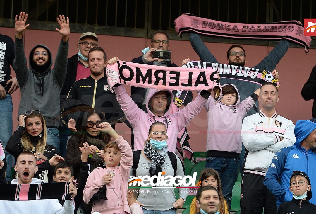 FOTO, i tifosi allo stadio per Palermo – Potenza 2-0 (Gallery) - immagine 67