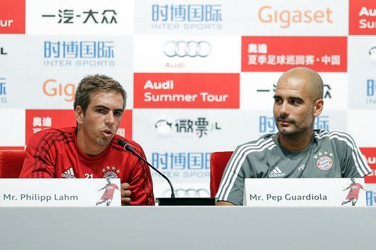 Lahm Guardiola (getty images) Lahm Guardiola (getty images)