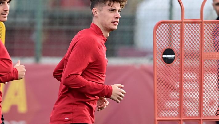 Mercato Roma, alla Sampdoria piace Zalewski: obiettivo prestito fino a giugno - immagine 1