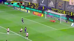 VIDEO Boca Juniors-River Plate, due espulsioni e show di Tevez: le immagini del Superclasico