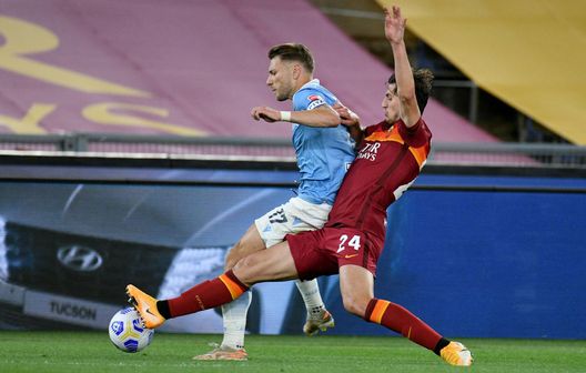 (Photo by Marco Rosi - SS Lazio/Getty Images) Immobile e Zalewski, il derby di Roma tutto unito per aiutare Flavio e Francesco- immagine 2