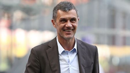 Paolo Maldini (direttore tecnico AC Milan), qui durante il derby Milan-Inter 3-2 (Serie A 2022-2023) | News (Getty Images) Paolo Maldini AC Milan derby Milan-Inter 3-2 Serie A 2022-2023