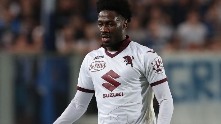 Torino, Ola Aina ancora a lungo ai box: i tempi di recupero per lui e Singo Torino, Ola Aina ancora a lungo ai box: i tempi di recupero per lui e Singo - immagine 1