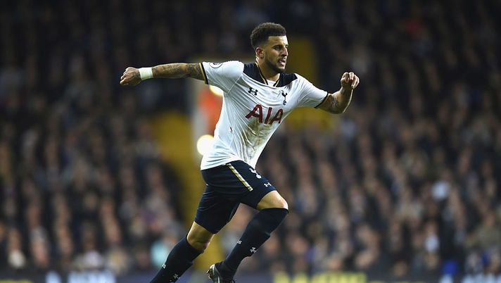 LONDON, ENGLAND - DECEMBER 18:  Kyle Walker of Tottenham Hotspur during the Barclays Premier League match between Tottenham Hotspur and Burnley at White Hart Lane on December 18, 2016 in London, England.  (Photo by Tony Marshall/Getty Images) 