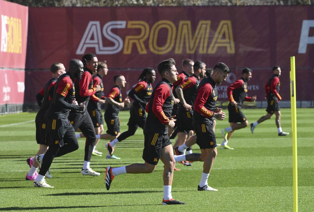 Roma, la rifinitura alla vigilia della gara con il Feyenoord – FOTOGALLERY- immagine 1