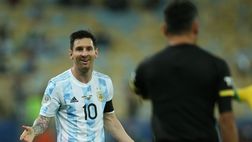 Giornalista messicano distrugge Messi: “Mi vergognerei a festeggiare la Copa…”