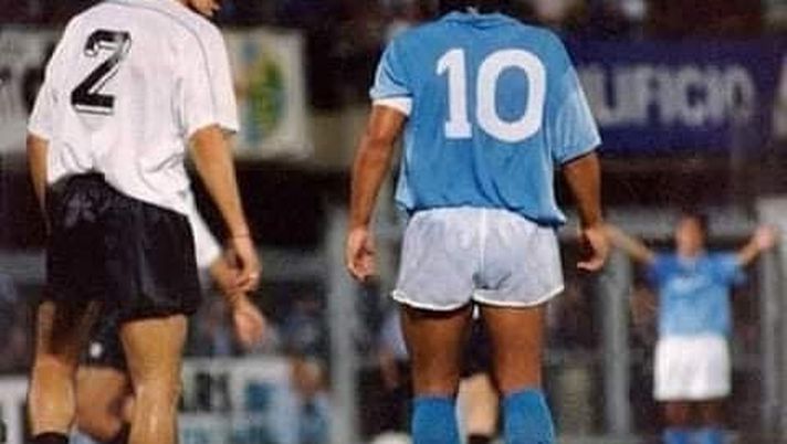 Amarcord – Napoli e Spezia nel ricordo del Maradona uomo: “Volevo la sua 10, ma l’aveva promessa a un ragazzino disabile…” | VIDEO! Amarcord – Napoli e Spezia nel ricordo del Maradona uomo: “Volevo la sua 10, ma l’aveva promessa a un ragazzino disabile…” | VIDEO!