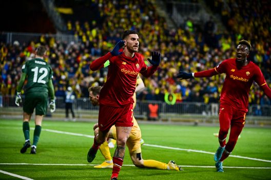 Getty Images Pellegrini alla terza semifinale europea, è il primo romanista a riuscirci- immagine 3