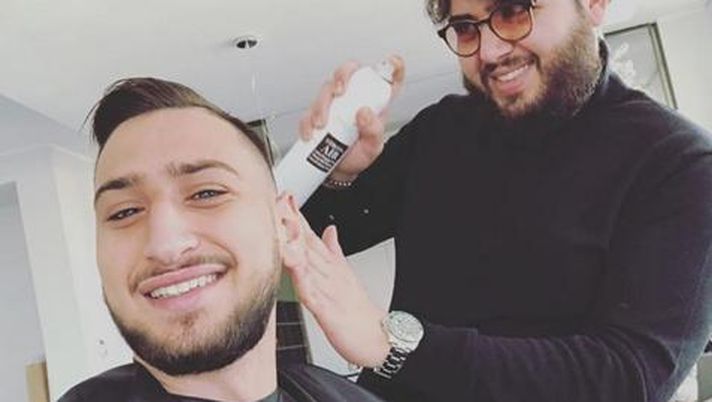 Milan sui social &#8211; Donnarumma dal barbiere di fiducia 