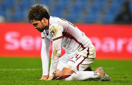 REGGIO NELL'EMILIA, ITALY - JANUARY 18: Simone Verdi of Torino FC  shows his dejection during the Serie A match between US Sassuolo and  Torino FC at Mapei Stadium - Città  del Tricolore on January 18, 2020 in Reggio nell'Emilia, Italy  (Photo by Alessandro Sabattini/Getty Images) 