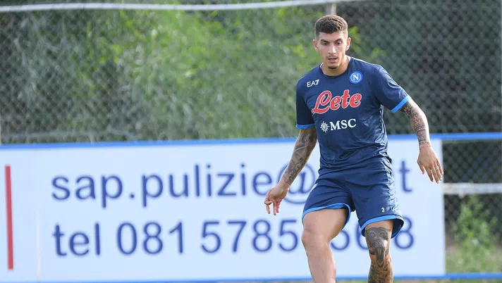 NAPLES, ITALY - AUGUST 25:  Giovanni Di Lorenzo of Napoli during an SSC Napoli training session on August 25, 2021 in Naples, Italy. (Photo by SSC NAPOLI/SSC NAPOLI via Getty Images)