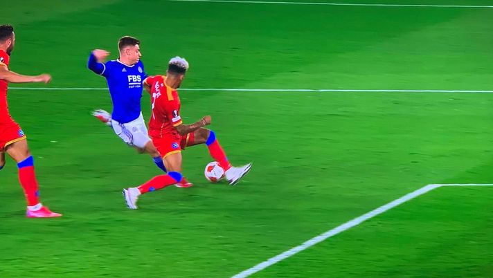 VIDEO Leicester-Napoli 2-0, Barnes sigla il raddoppio delle Foxes 