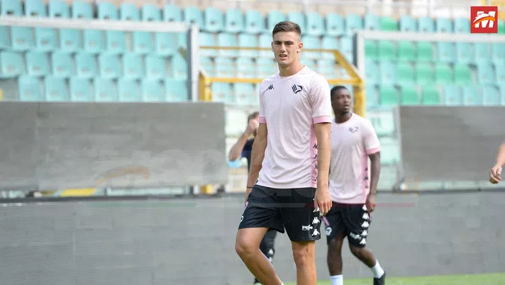Palermo, nessuno come Lucca: un gol ogni 118 minuti. E Almici regala&#8230; un record negativo
