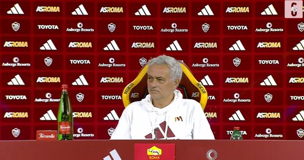 Roma, via Mourinho: il club ha scelto De Rossi come sostituto- immagine 2