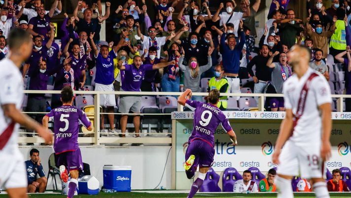 GERMOGLI PH: 28 AGOSTO 2021 FIRENZE STADIO ARTEMIO FRANCHI SERIE A FIORENTINA VS TORINO NELLA FOTO GOL ED ESULTANZA VLAHOVIC Facchetti Jr: “Vlahovic in tribuna? Ci perdi due volte, meglio vada all’Inter” - immagine 1