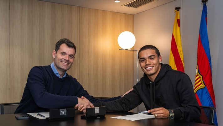UFFICIALE – Il figlio di Ronaldinho è un nuovo calciatore del Barcellona: i dettagli - immagine 1