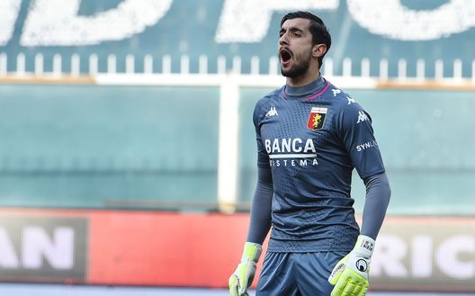 GENOA, ITALY JANUARY 24: Mattia Perin goalkeeper of Genoa CFC shouts during the Serie A match between Genoa CFC and Cagliari Calcio at Stadio Luigi Ferraris on January 24, 2021 in Genoa, Italy. (Photo by Paolo Rattini/Getty Images) GENOA, ITALY JANUARY 24: Mattia Perin goalkeeper of Genoa CFC shouts during the Serie A match between Genoa CFC and Cagliari Calcio at Stadio Luigi Ferraris on January 24, 2021 in Genoa, Italy. (Photo by Paolo Rattini/Getty Images)