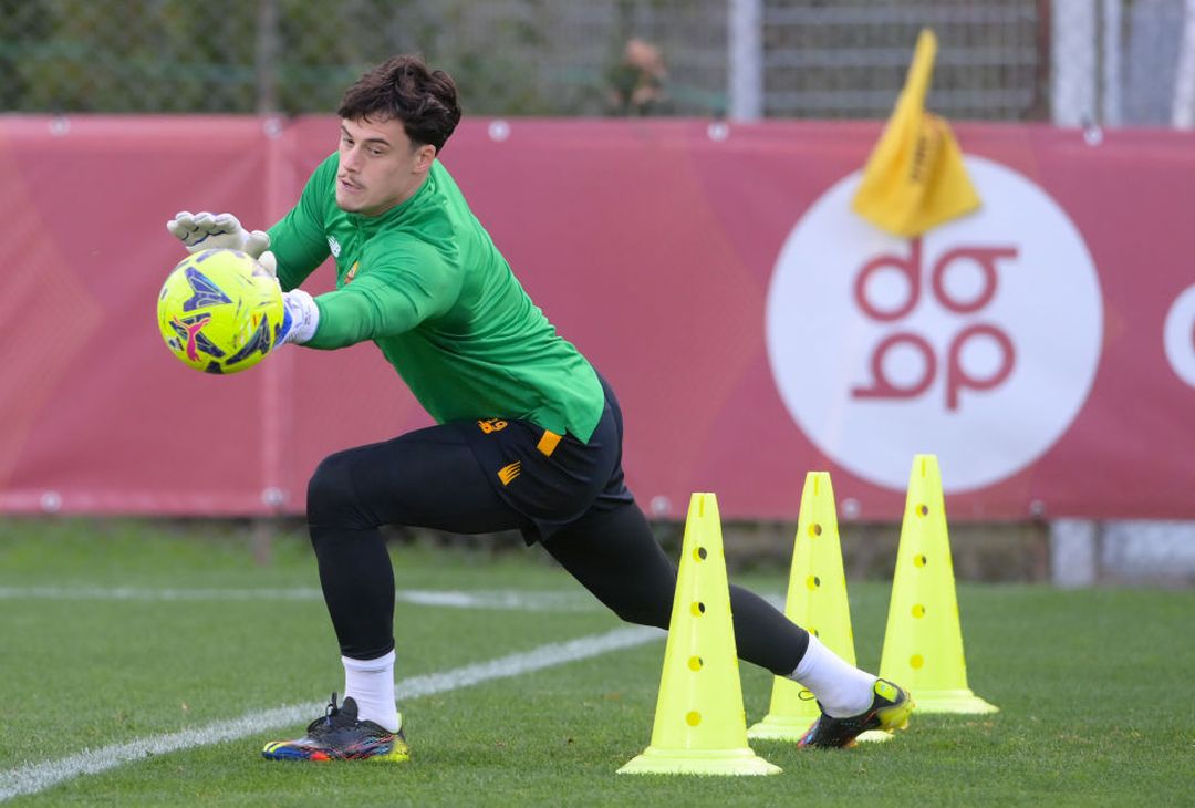 Trigoria, ripresa dopo Milan-Roma: gol di Solbakken. C’è Karsdorp – FOTO GALLERY - immagine 41