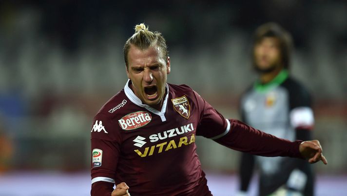 L'esultanza di Maxi Lopez per il gol del momentaneo 1-1 contro il Genoa L'esultanza di Maxi Lopez per il gol del momentaneo 1-1 contro il Genoa