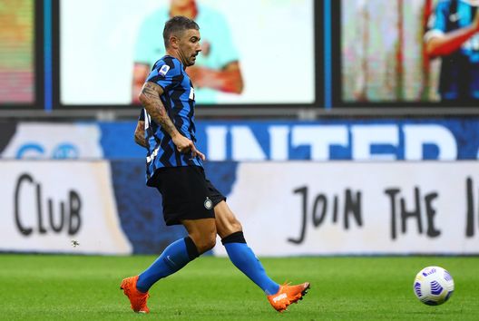 (Photo by Marco Luzzani/Getty Images) kolarov