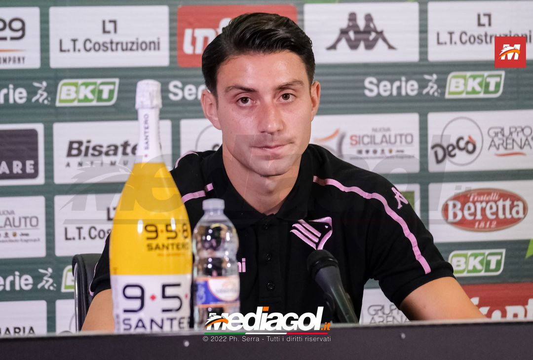 FOTO PALERMO, Ionuț Nedelcearu presentato in conferenza stampa (Gallery) - immagine 19