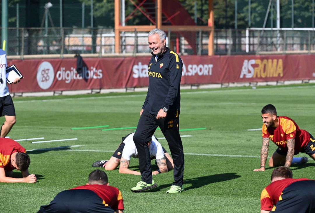 Trigoria, allenamento del mattino in vista del Betis per la Roma – FOTO GALLERY - immagine 12
