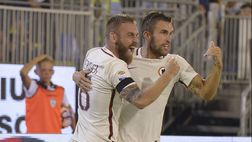 Genoa-Spal, il lungo abbraccio tra De Rossi e Strootman emoziona i romanisti – FOTO