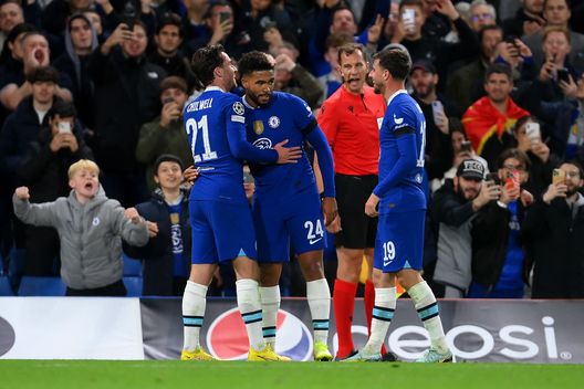 (Photo by Mike Hewitt/Getty Images) Milan, serata da dimenticare: il Chelsea travolge i rossoneri- immagine 5