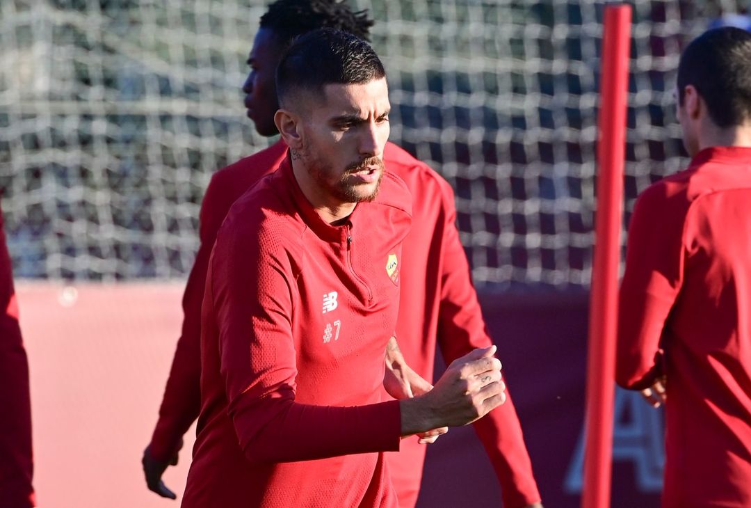 Mourinho respira: a Trigoria Pellegrini e Kumbulla in gruppo – FOTO GALLERY - immagine 42