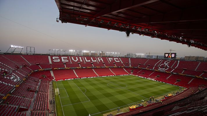 SEVILLE, SPAIN - FEBRUARY 27: General view inside the stadium  Estadio Ramon Sanchez Pizjuan on February 27, 2020 in Seville, Spain. (Photo by Fran Santiago/Getty Images) 