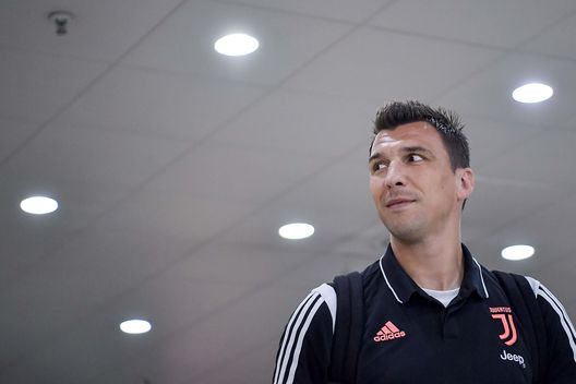 Mario Mandzukic, attaccante croato classe 1986 che sta per firmare con il Milan Mario Mandzukic, attaccante croato classe 1986 che sta per firmare con il Milan
