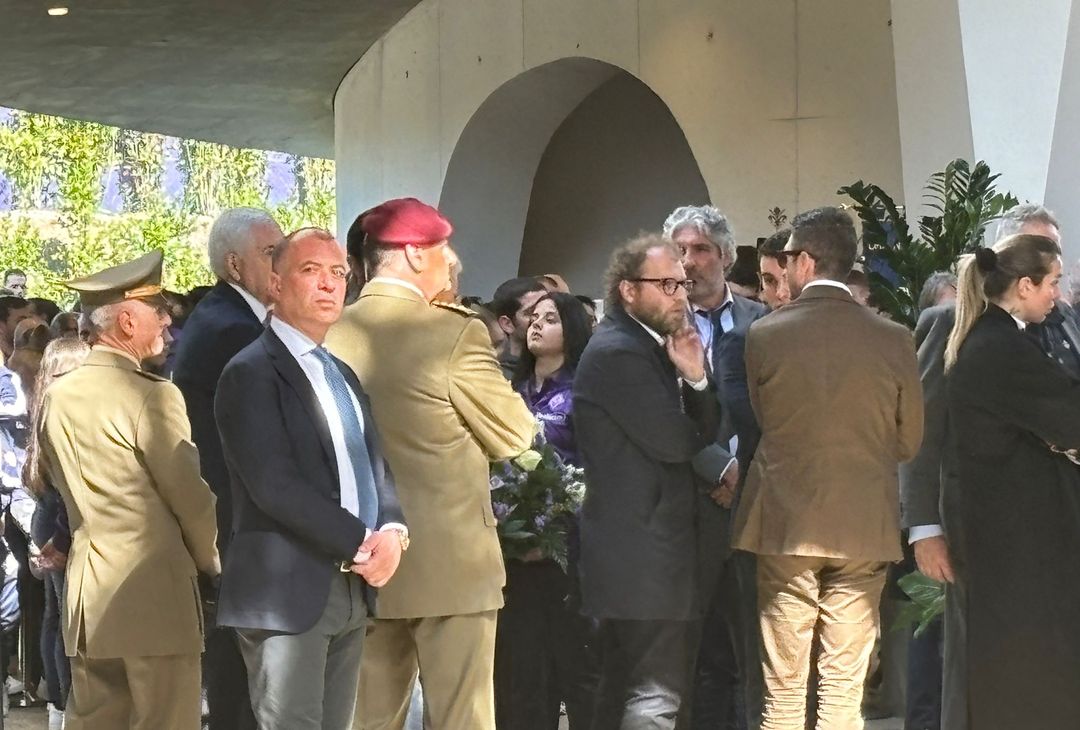 GALLERY VN – La camera ardente per Joe Barone. Tra i presenti Marotta e DeLa - immagine 56