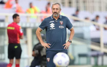  FLORENCE, ITALY - SEPTEMBER 19: Marco Giampaolo manager of Torino FC looks on during the Serie A match between ACF Fiorentina and Torino FC at Stadio Artemio Franchi on September 19, 2020 in Florence, Italy. (Photo by Gabriele Maltinti/Getty Images)