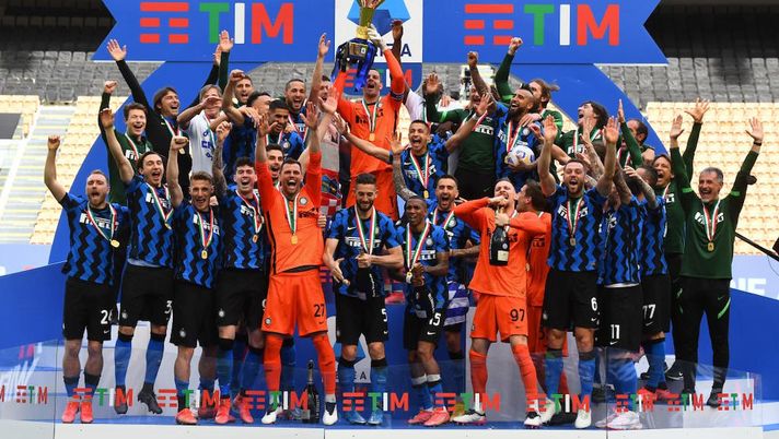 Inter, dopo sette anni saluta il fotografo ufficiale Claudio Villa - immagine 1