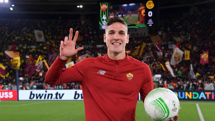 Getty Images Con Zaniolo ciao ciao. Roma travolgente, in semifinale c’è il Leicester - immagine 1