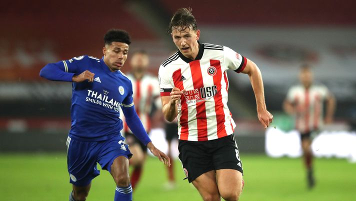 SHEFFIELD, ENGLAND - DECEMBER 06: Sander Berge of Sheffield United is put under pressure by James Justin of Leicester City during the Premier League match between Sheffield United and Leicester City at Bramall Lane on December 06, 2020 in Sheffield, England. The match will be played without fans, behind closed doors as a Covid-19 precaution. (Photo by Nick Potts - Pool/Getty Images) SHEFFIELD, ENGLAND - DECEMBER 06: Sander Berge of Sheffield United is put under pressure by James Justin of Leicester City during the Premier League match between Sheffield United and Leicester City at Bramall Lane on December 06, 2020 in Sheffield, England. The match will be played without fans, behind closed doors as a Covid-19 precaution. (Photo by Nick Potts - Pool/Getty Images)
