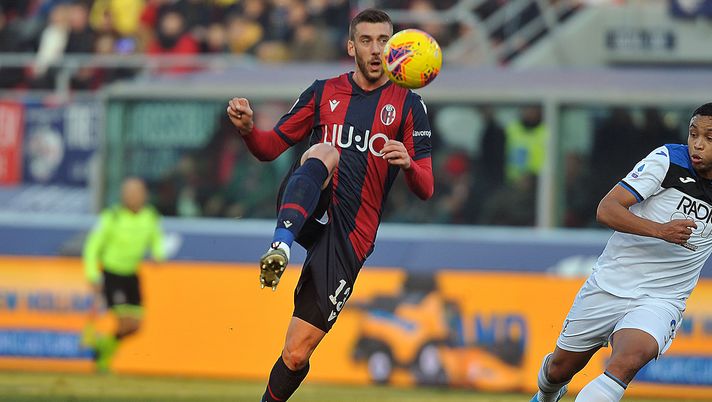 BOLOGNA, ITALY - DECEMBER 15: Mattia Bani of Bologna FC in action during the Serie A match between Bologna FC and Atalanta BC at Stadio Renato Dall'Ara on December 15, 2019 in Bologna, Italy. (Photo by Mario Carlini / Iguana Press/Getty Images)  Genoa