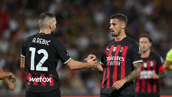 Milan, Rebic e Krunic premiati per le 100 presenze in rossonero | News (getty images)