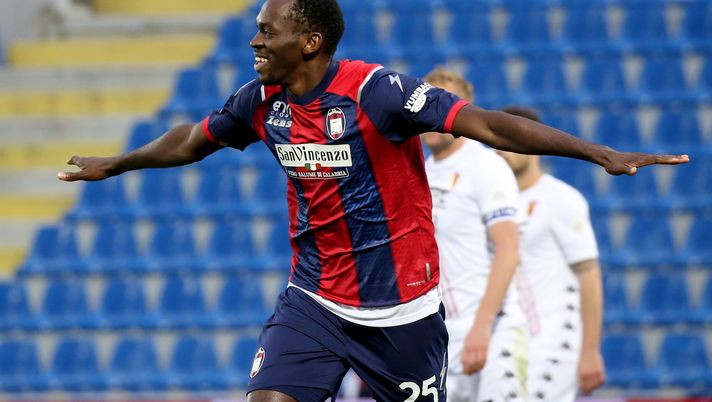 Benevento, provvedimento disciplinare per Simy: era al “Maradona” per Napoli-Milan - immagine 1