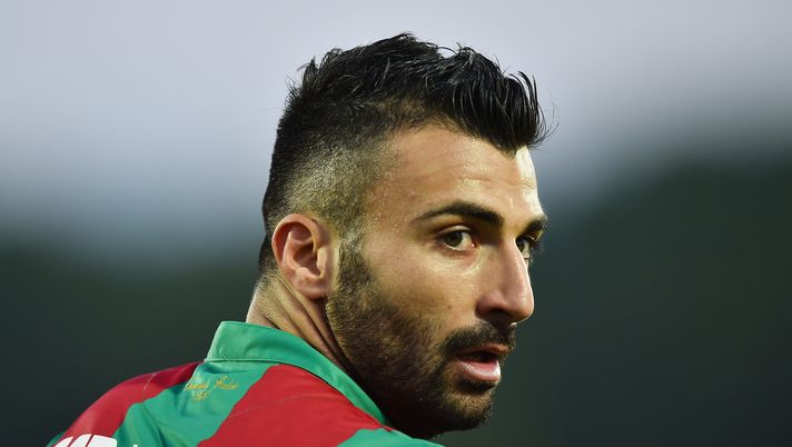 Foto LaPresse - Roberto Settonce 15/11/2015 Terni ( Italia)
Sport Calcio
Ternana - Virtus Entella
Campionato di Calcio Serie B 2015 2016
Stadio "L. Liberati"
Nella foto:ceravolo deluso
Photo LaPresse - Roberto Settonce 15th November 2015 Terni (Italy) Sport Soccer
Ternana - Virtus Entella Italian Football Championship League B 2015 2016 "Libero LIberati" Stadium
In the pic:ceravolo dejection Foto LaPresse - Roberto Settonce 15/11/2015 Terni ( Italia)
Sport Calcio
Ternana - Virtus Entella
Campionato di Calcio Serie B 2015 2016
Stadio "L. Liberati"
Nella foto:ceravolo deluso
Photo LaPresse - Roberto Settonce 15th November 2015 Terni (Italy) Sport Soccer
Ternana - Virtus Entella Italian Football Championship League B 2015 2016 "Libero LIberati" Stadium
In the pic:ceravolo dejection