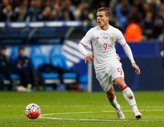 PARIS, FRANCE - MARCH 29: Aleksandr Kokorin of Russia in action during the International Friendly match between France and Russia held at Stade de France on March 29, 2016 in Paris, France. (Photo by Dean Mouhtaropoulos/Getty Images) PARIS, FRANCE - MARCH 29: Aleksandr Kokorin of Russia in action during the International Friendly match between France and Russia held at Stade de France on March 29, 2016 in Paris, France. (Photo by Dean Mouhtaropoulos/Getty Images)