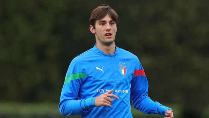 FLORENCE, ITALY - DECEMBER 21: Lorenzo Lucca of Italy during an Italy training camp at Centro Tecnico Federale di Coverciano on December 21, 2022 in Florence, Italy. (Photo by Gabriele Maltinti/Getty Images) MERCATO – Udinese, presi Lucca e Zarraga! Brozovic, Lukaku, S. Bastoni, Parisi, Colombo… - immagine 1
