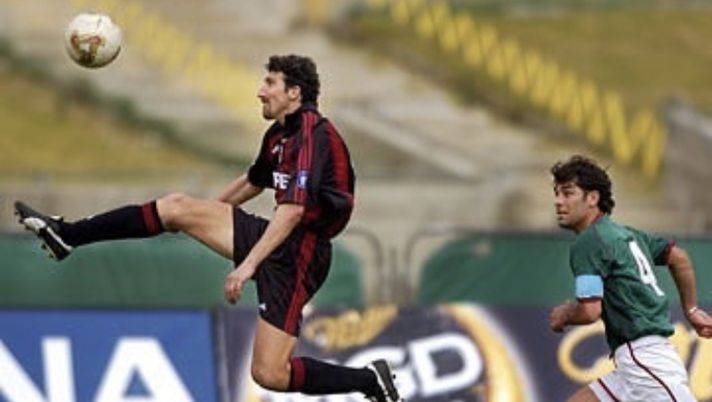 Ve lo ricordavate Hübner con la maglia rossonera? Ve lo ricordavate Hübner con la maglia rossonera?