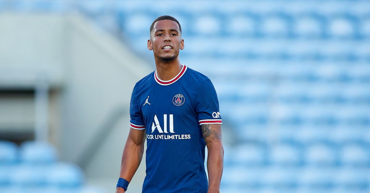 Calciomercato – West Ham, ufficiale Kehrer: fu accostato anche al Milan Calciomercato – West Ham, ufficiale Kehrer: fu accostato anche al Milan
